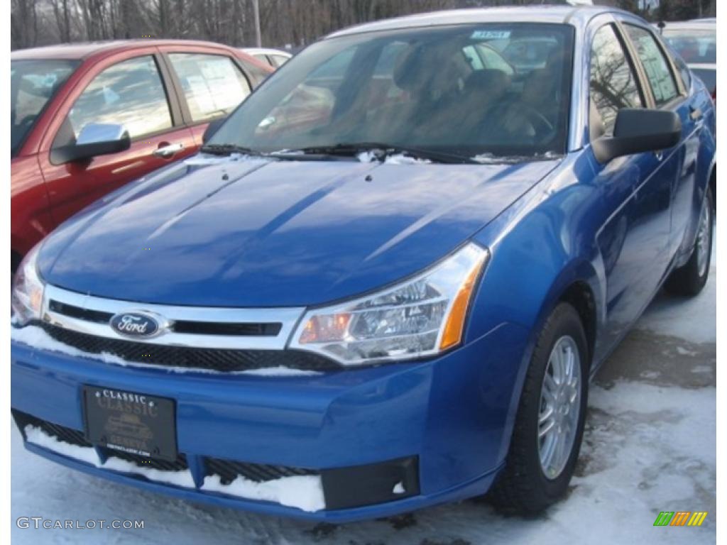 2011 Focus SE Sedan - Blue Flame Metallic / Charcoal Black photo #1