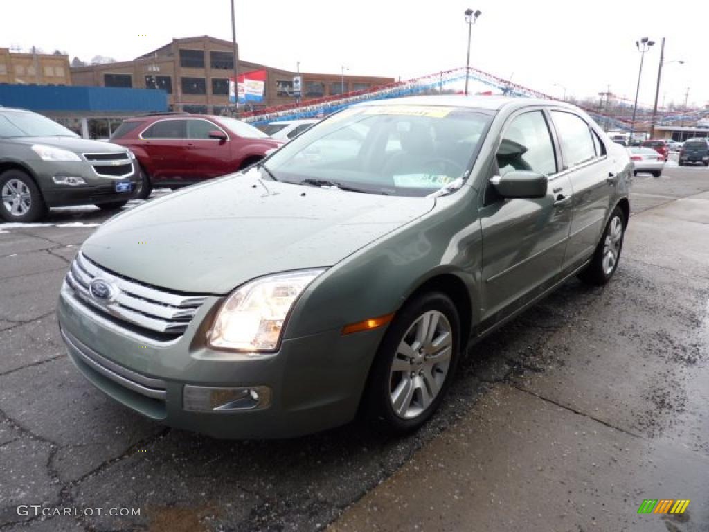 2009 Fusion SEL V6 - Moss Green Metallic / Medium Light Stone photo #5