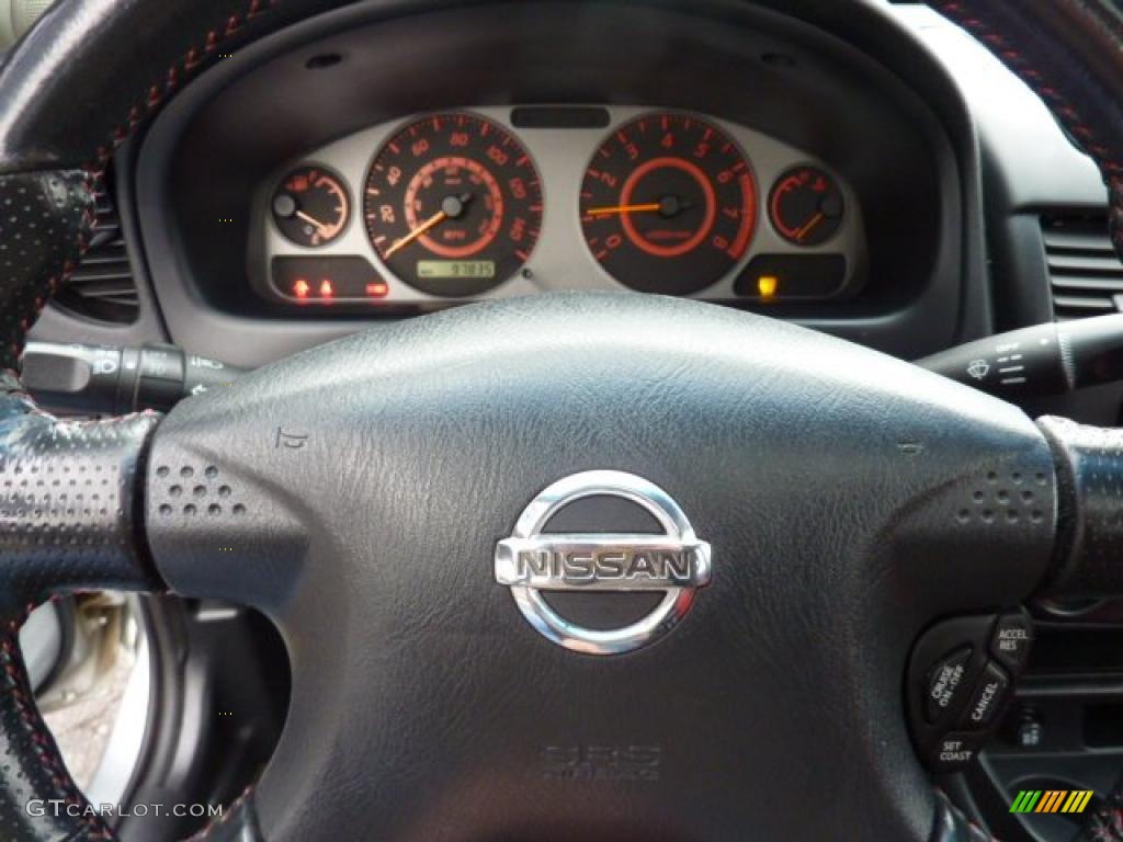2002 Nissan Sentra SE-R Lava Steering Wheel Photo #41750720