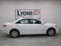 Super White - Camry LE Photo No. 6