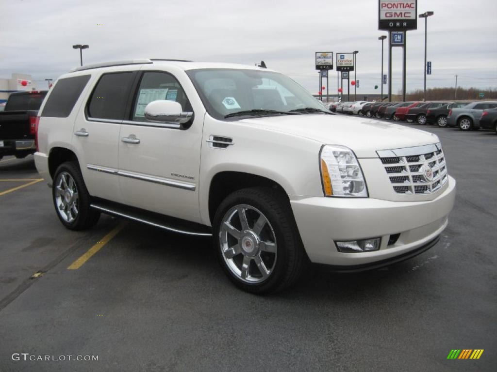 White Diamond Tricoat 2011 Cadillac Escalade Luxury AWD Exterior Photo #41753708