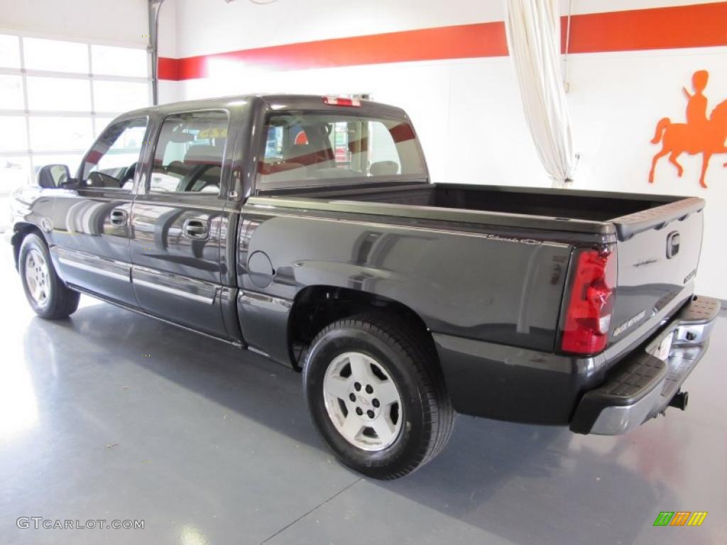 2005 Silverado 1500 LS Crew Cab - Black / Medium Gray photo #2