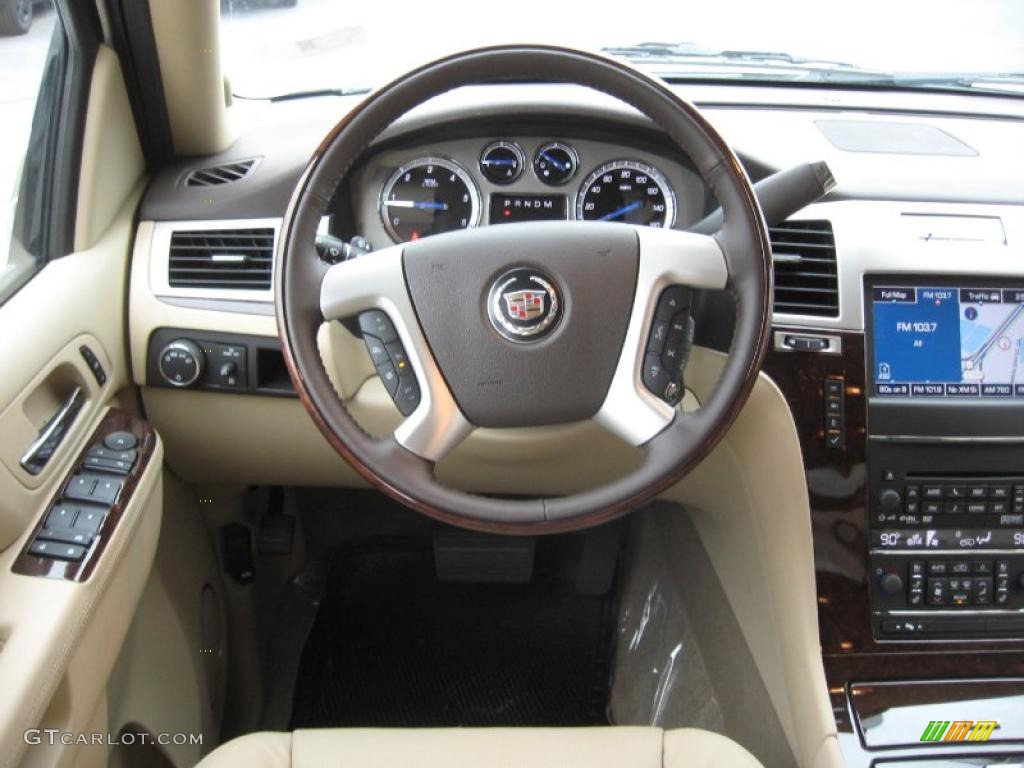2011 Cadillac Escalade Luxury AWD Cashmere/Cocoa Steering Wheel Photo #41753800