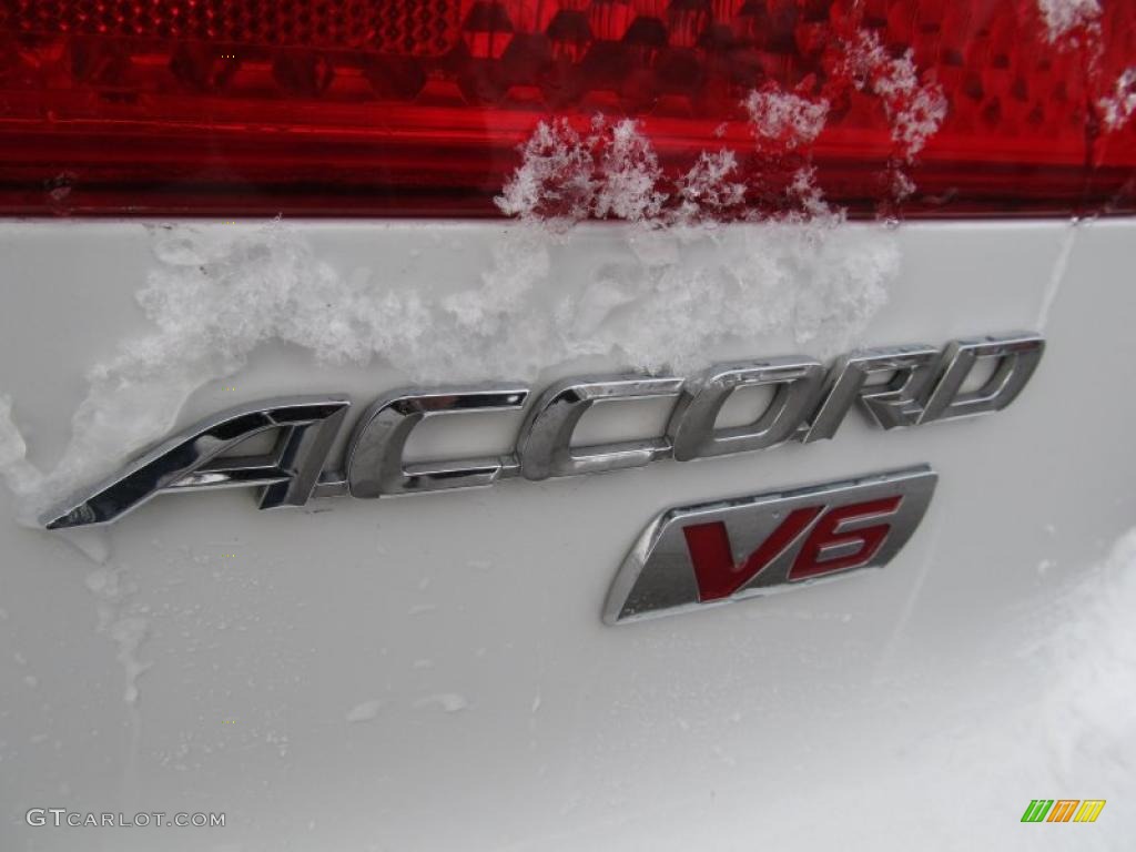 2003 Accord EX V6 Coupe - Taffeta White / Ivory photo #5
