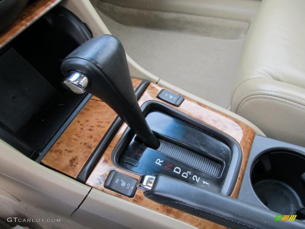 2003 Accord EX V6 Coupe - Taffeta White / Ivory photo #13