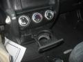 2004 Honda CR-V LX 4WD Controls