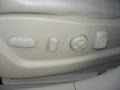 White Lightning - DTS Sedan Photo No. 44