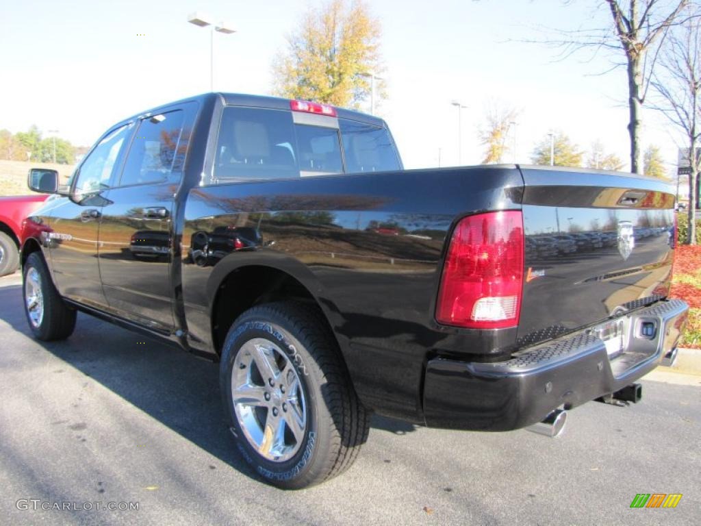 2011 Ram 1500 Sport Crew Cab - Brilliant Black Crystal Pearl / Dark Slate Gray photo #2