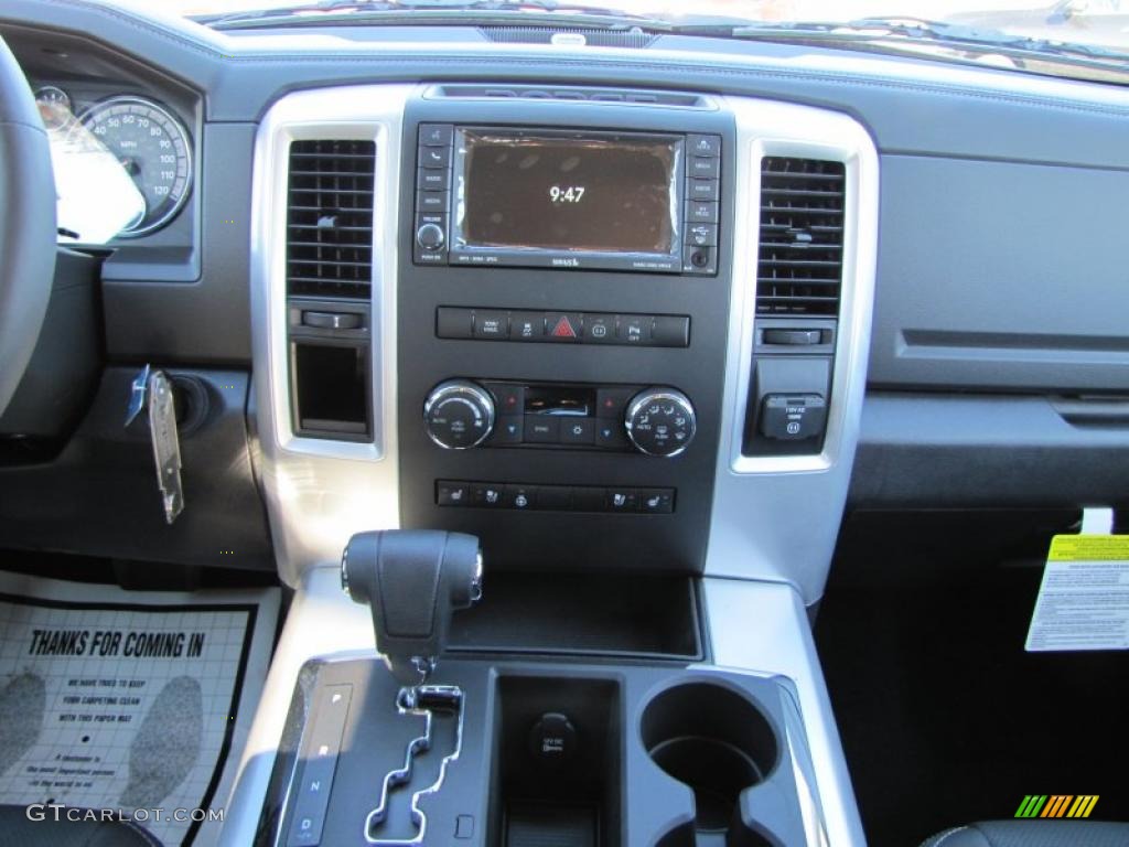 2011 Ram 1500 Sport Crew Cab - Brilliant Black Crystal Pearl / Dark Slate Gray photo #10