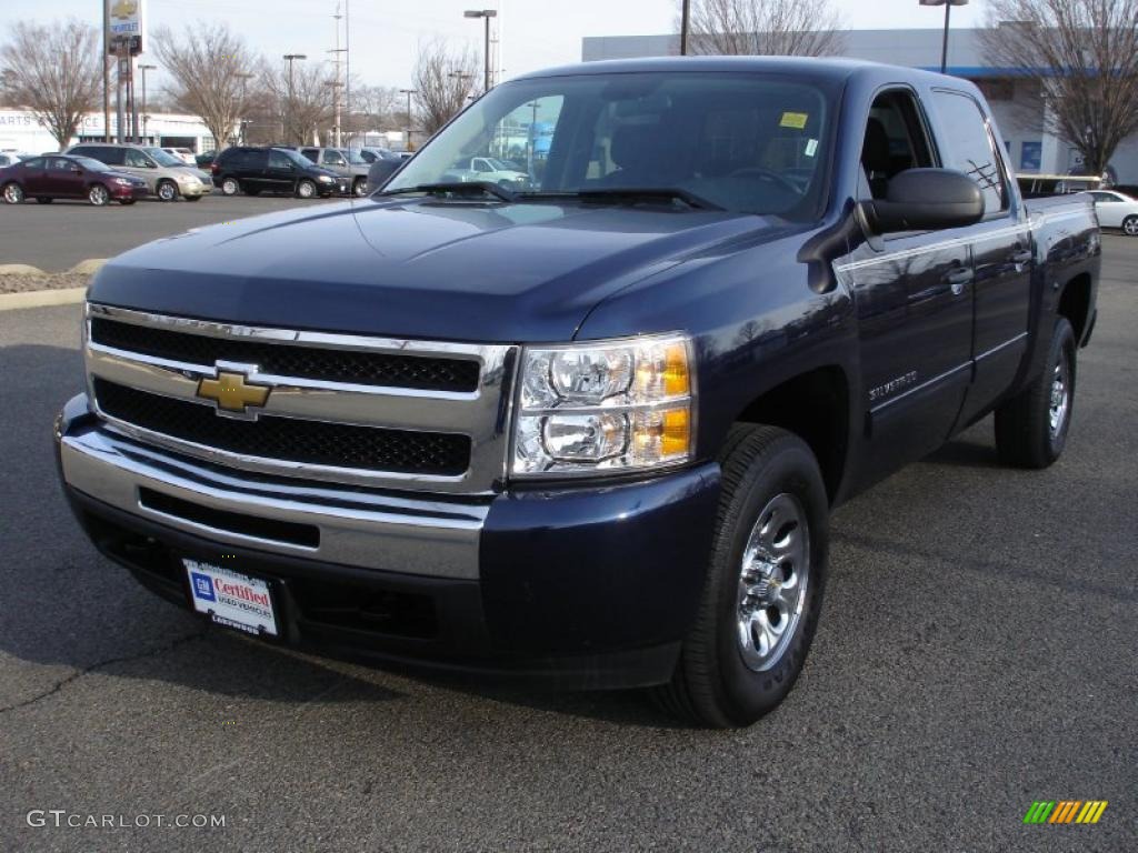 Imperial Blue Metallic Chevrolet Silverado 1500