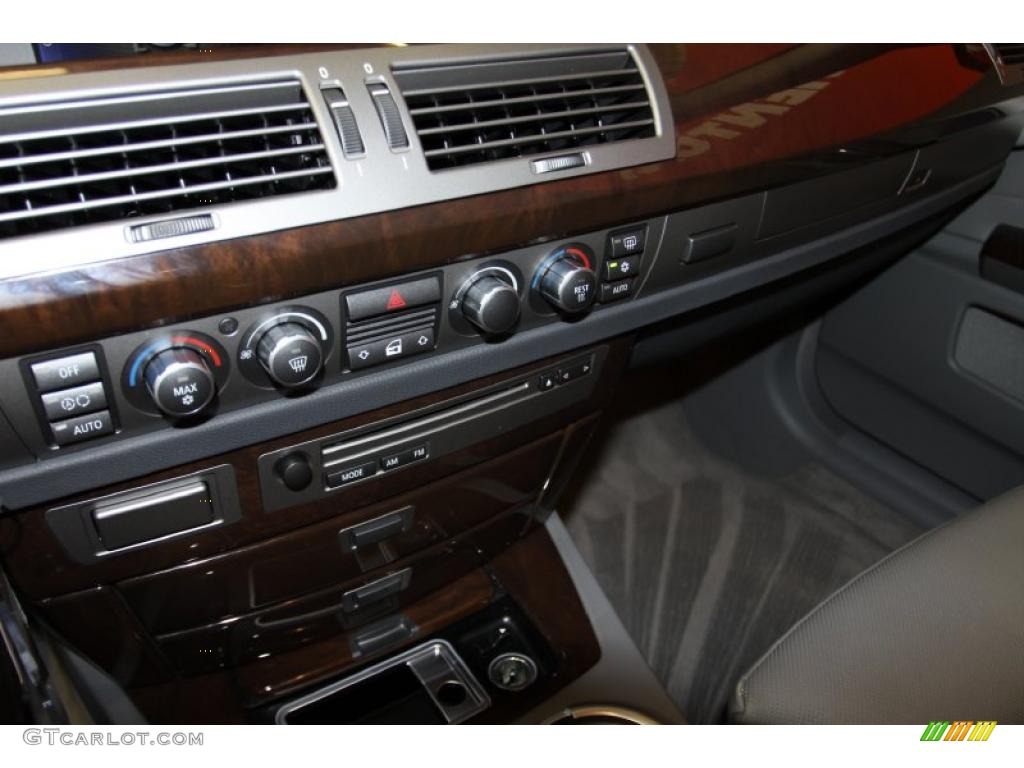 2008 7 Series 750i Sedan - Titanium Silver Metallic / Flannel Grey photo #26