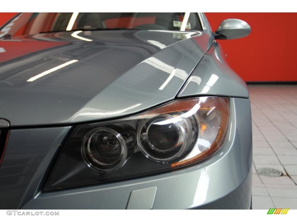 2006 3 Series 330xi Sedan - Silver Grey Metallic / Grey photo #18
