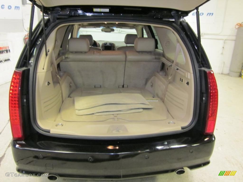 2006 Cadillac SRX V8 Trunk Photo #41765273