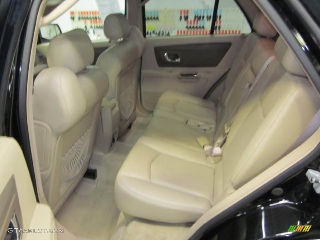 Cashmere Interior 2006 Cadillac SRX V8 Photo #41765437