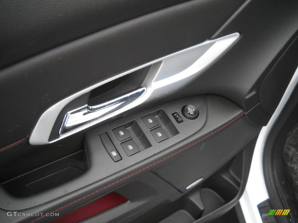 2011 GMC Terrain SLT AWD Controls Photo #41768253