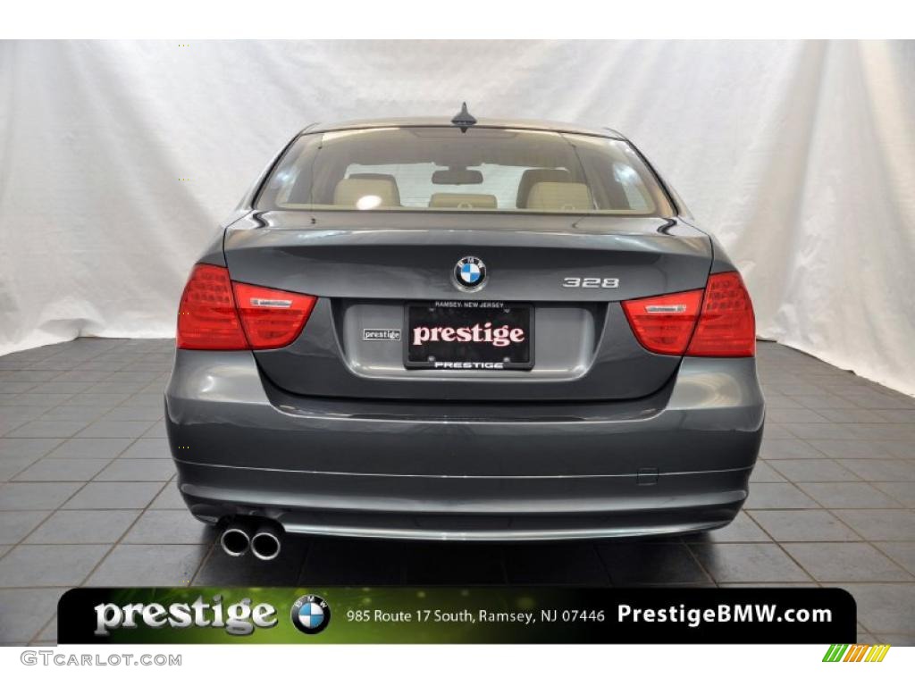 2010 3 Series 328i xDrive Sedan - Tasman Green Metallic / Beige photo #3