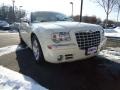 Cool Vanilla - 300 C HEMI Photo No. 1