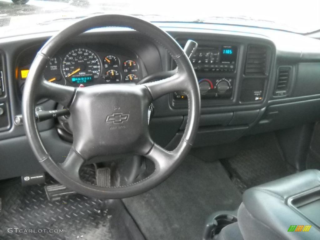 2001 Chevrolet Silverado 1500 LS Extended Cab 4x4 Graphite Dashboard Photo #41771217