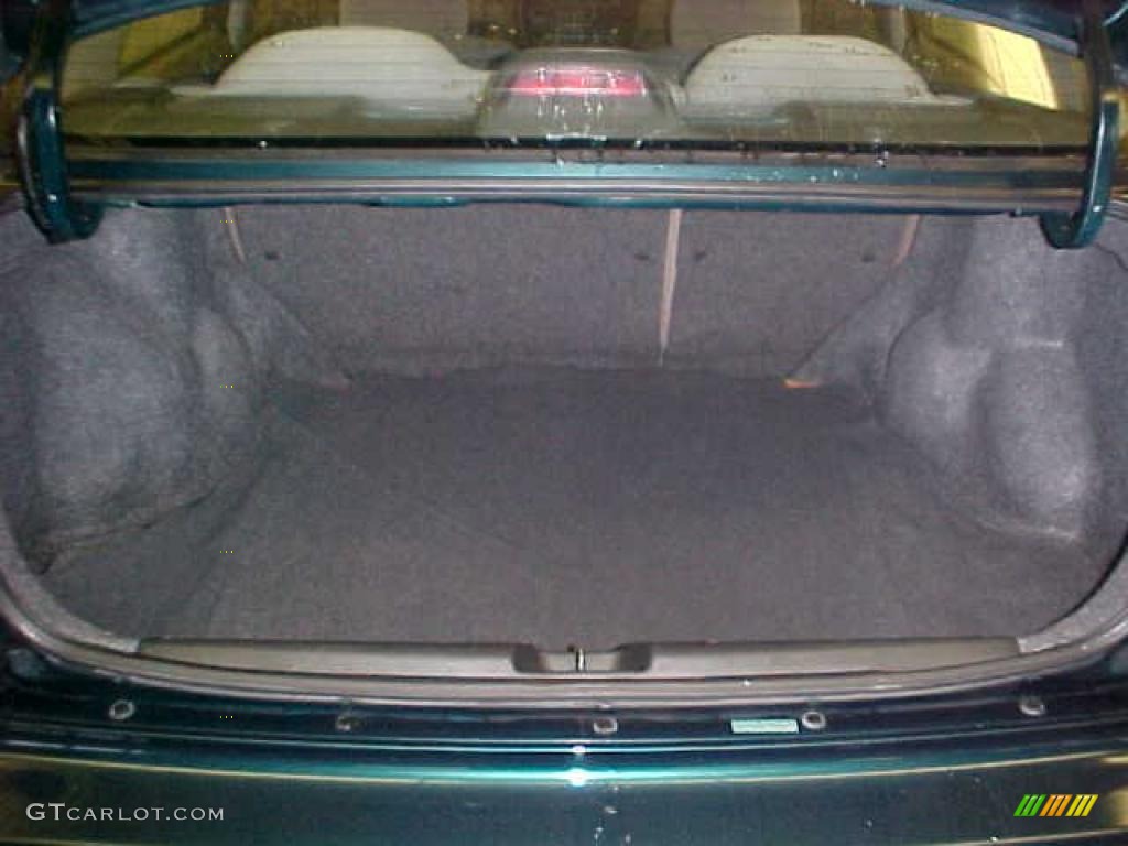 1997 Honda Civic LX Sedan Trunk Photos