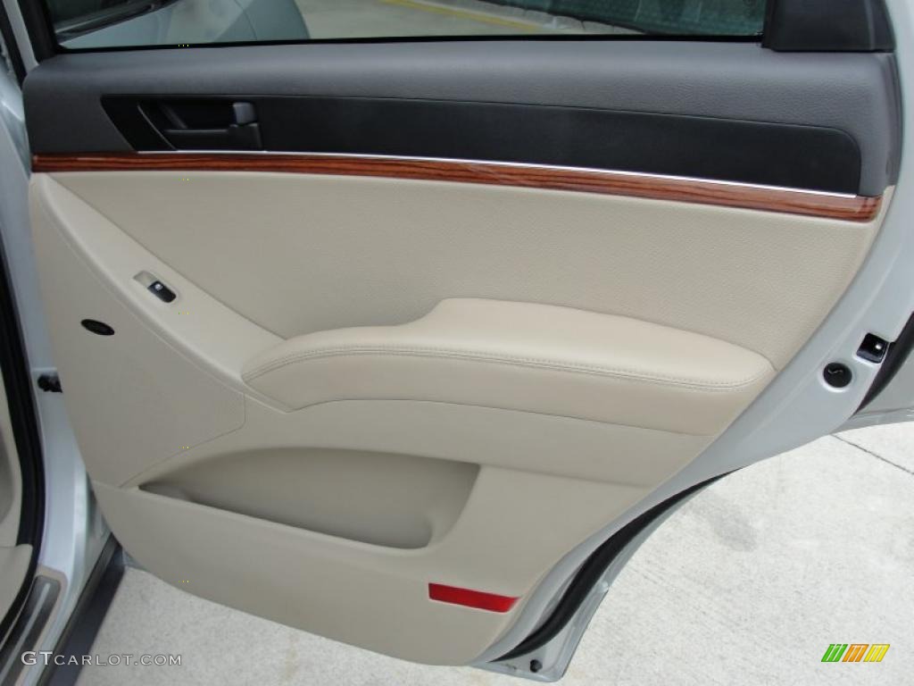 2010 Hyundai Veracruz Limited Beige Door Panel Photo #41779705