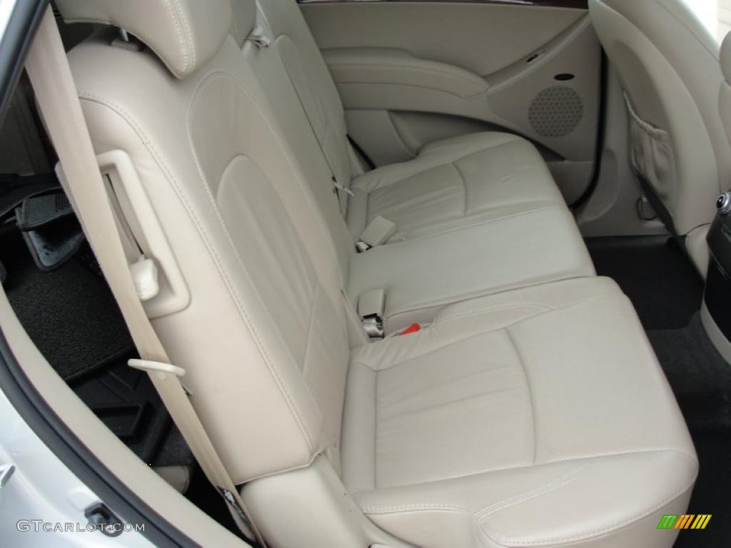 Beige Interior 2010 Hyundai Veracruz Limited Photo #41779717