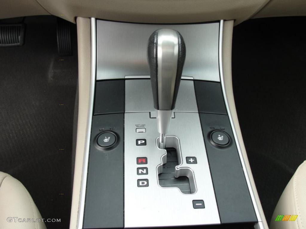 2010 Hyundai Veracruz Limited 6 Speed Automatic Transmission Photo #41779885