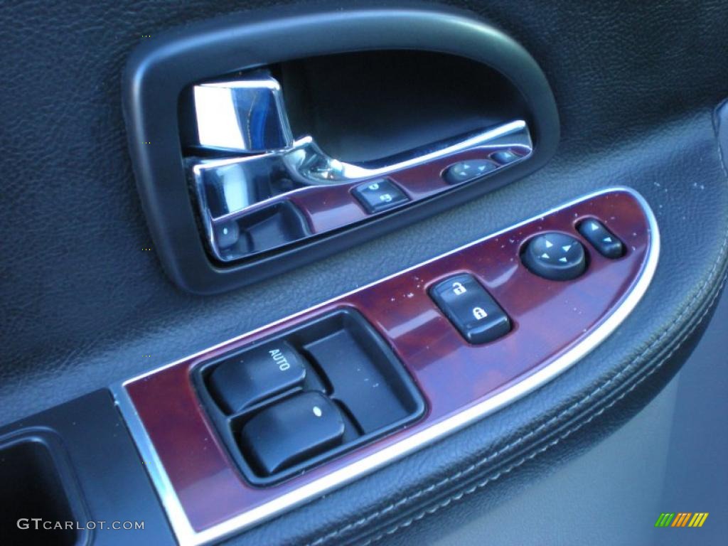 2005 Buick Terraza CXL Controls Photo #41781545