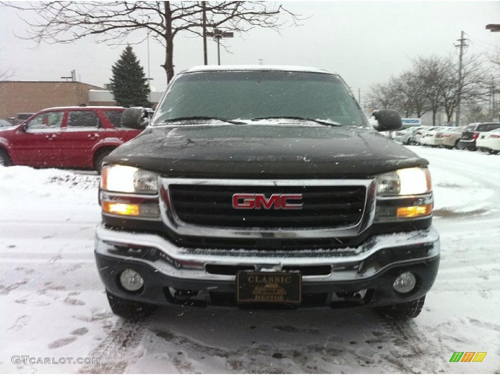 2005 Sierra 2500HD SLE Crew Cab 4x4 - Onyx Black / Dark Pewter photo #2