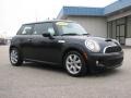 Astro Black Metallic - Cooper S Hardtop Photo No. 3