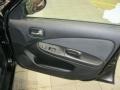 Blackout - Sentra 1.8 S Special Edition Photo No. 33