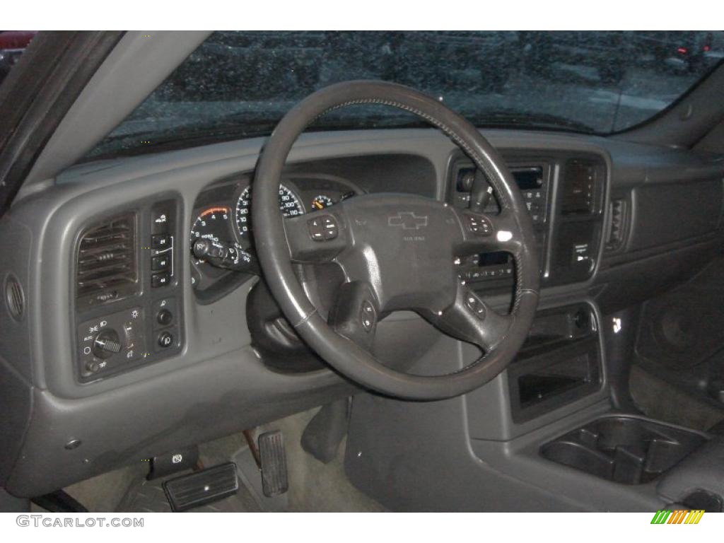 2004 Chevrolet Silverado 2500HD LT Extended Cab 4x4 Dark Charcoal Dashboard Photo #41784441