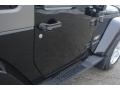 Black - Wrangler Sahara 4x4 Photo No. 9