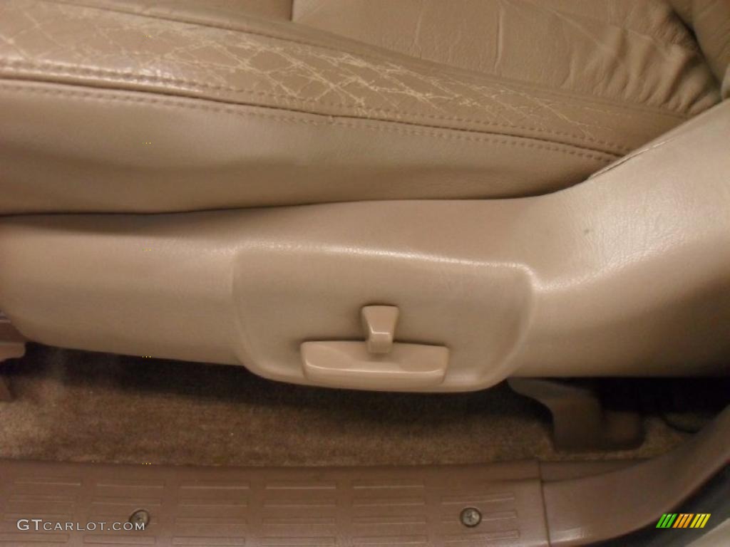 1999 4Runner Limited - Desert Dune Metallic / Oak photo #12