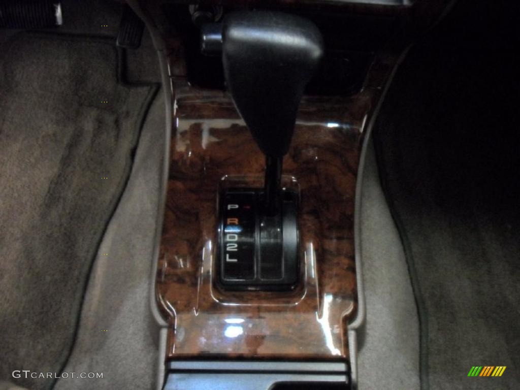 1999 4Runner Limited - Desert Dune Metallic / Oak photo #13