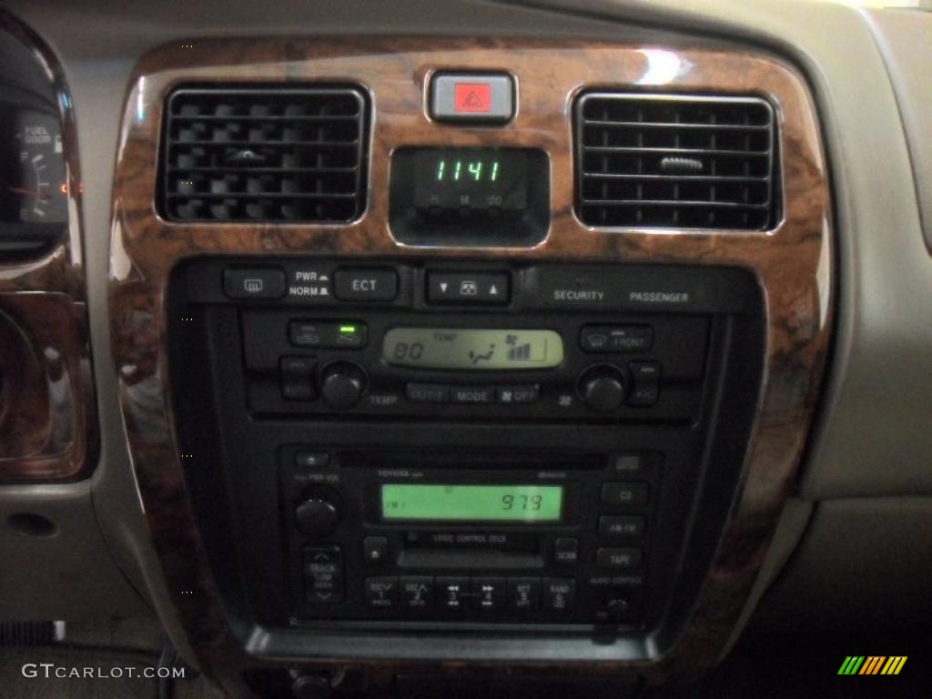 1999 4Runner Limited - Desert Dune Metallic / Oak photo #14