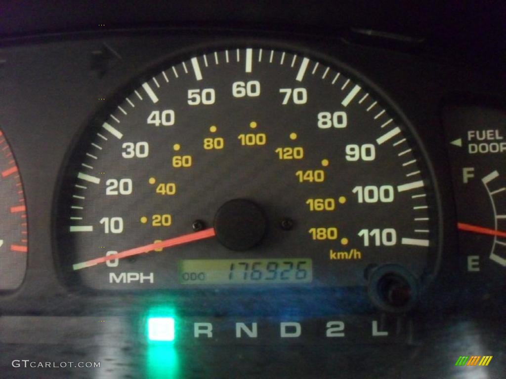 1999 4Runner Limited - Desert Dune Metallic / Oak photo #17