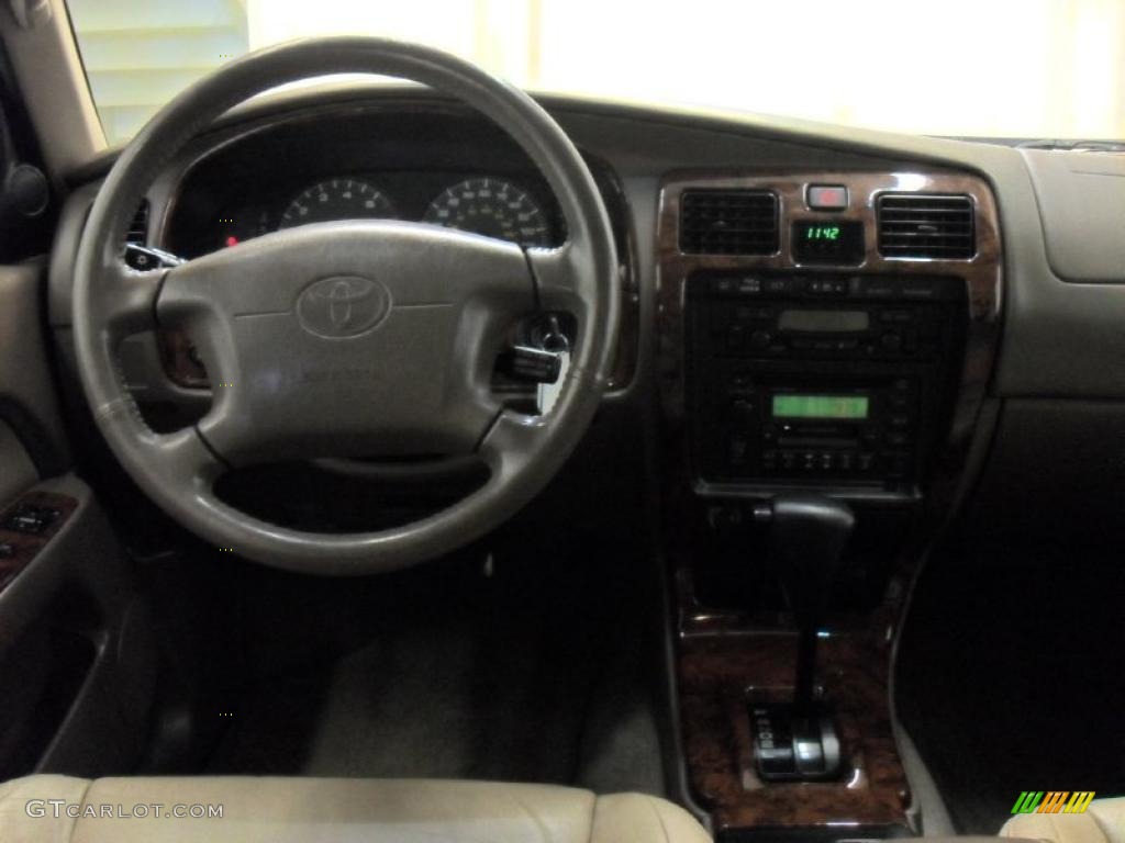 1999 4Runner Limited - Desert Dune Metallic / Oak photo #19