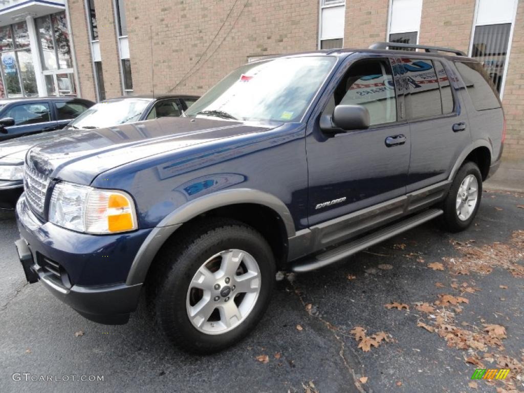 2004 Explorer XLT 4x4 - Dark Blue Pearl Metallic / Graphite photo #6