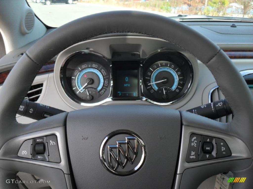 2011 Buick LaCrosse CXL Controls Photo #41787697