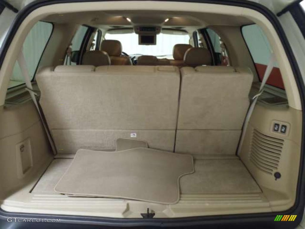 2006 Ford Expedition Limited Trunk Photo #41792471