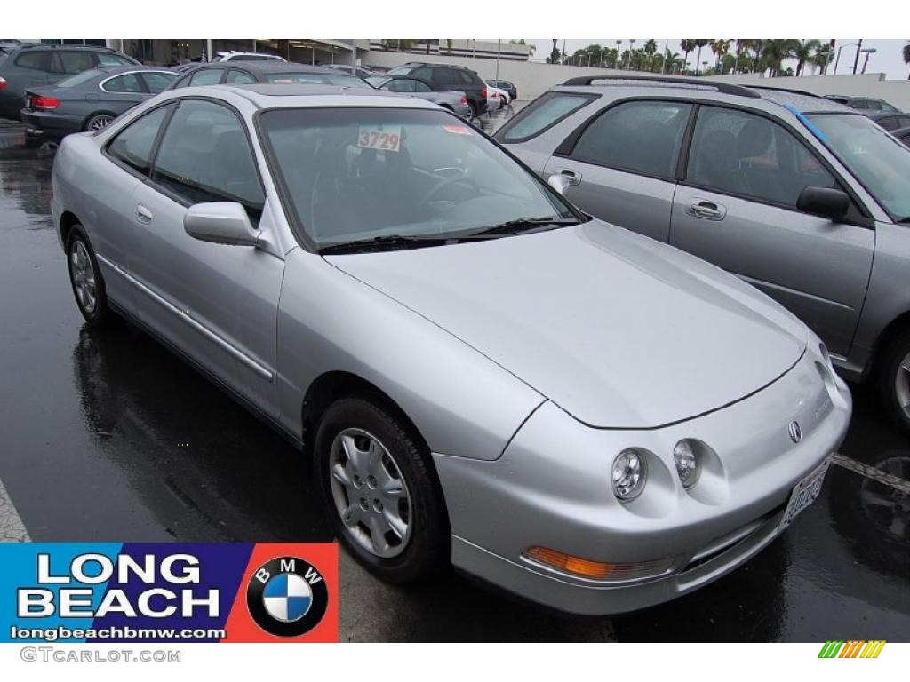 1997 Integra LS Coupe - Vogue Silver Metallic / Gray photo #1