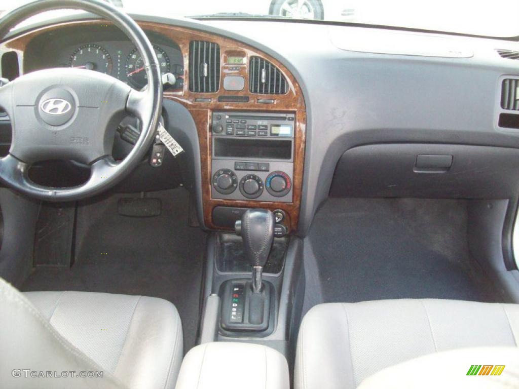2006 Elantra Limited Sedan - Sterling Silver / Gray photo #10