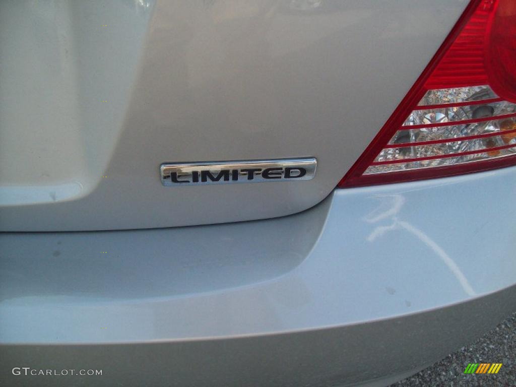 2006 Elantra Limited Sedan - Sterling Silver / Gray photo #15