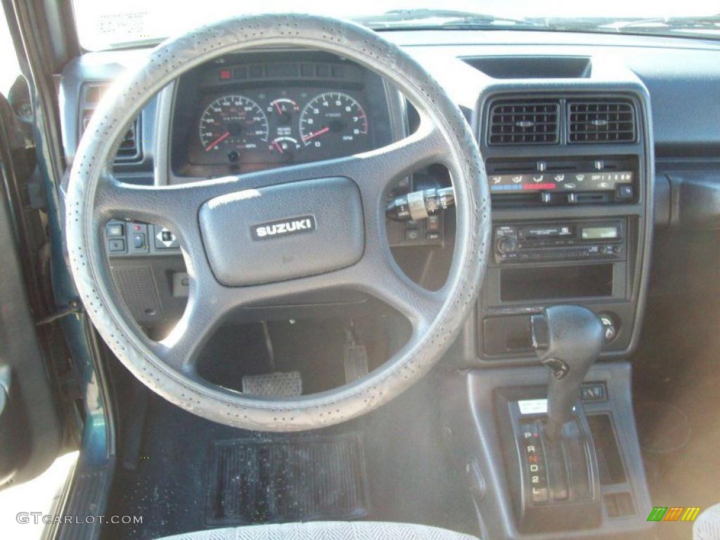 1995 Emerald Green Metallic Suzuki Sidekick Jx 4 Door 4x4 41791333 1995 Sidekick Jx 4 Door 4x4 Emerald Green Metallic Gray Photo 9