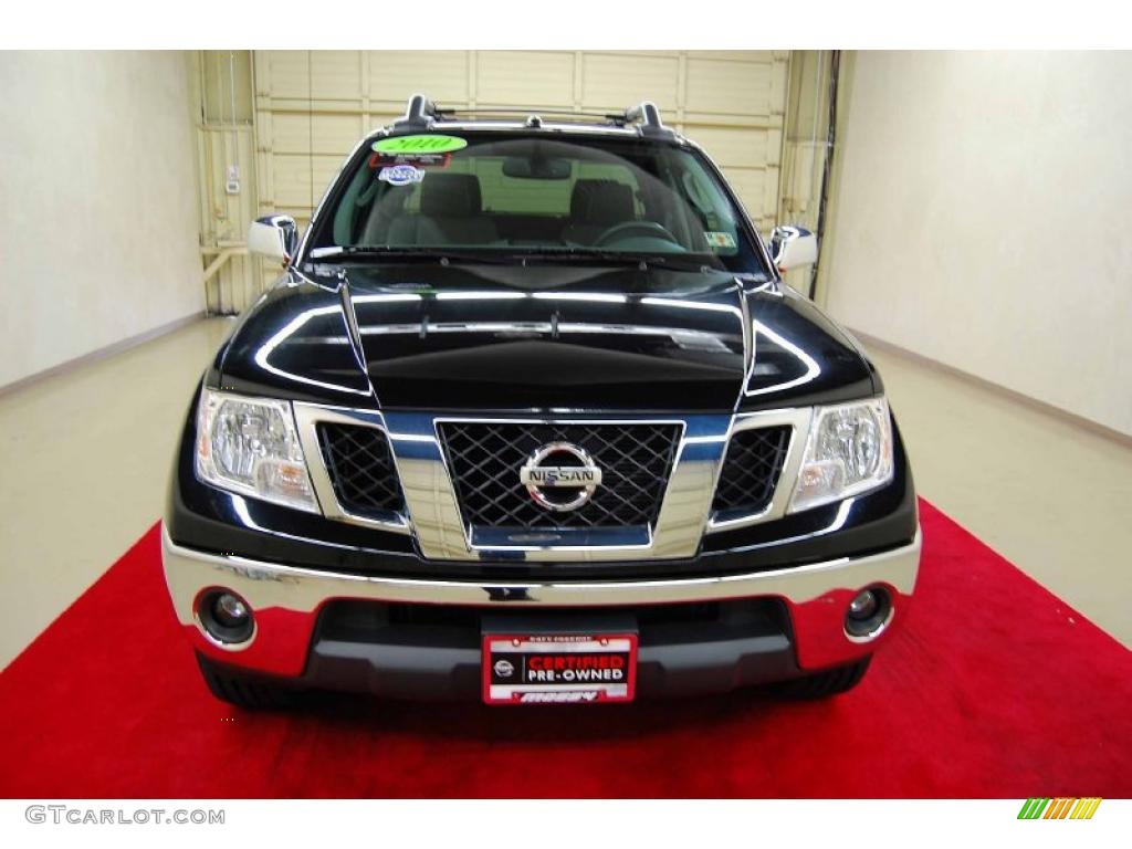 2010 Frontier LE Crew Cab - Super Black / Steel photo #2