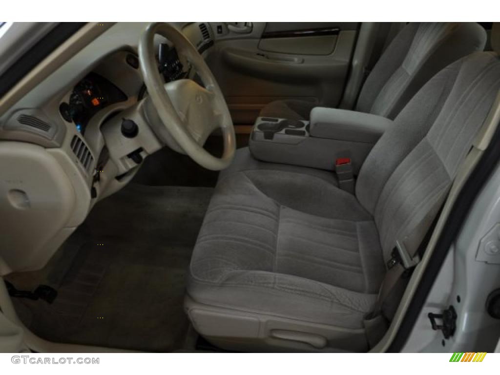 2003 Impala  - White / Neutral Beige photo #9