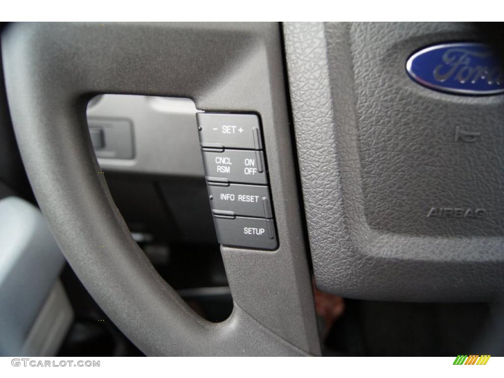 2011 Ford F150 XLT SuperCab Controls Photo #41801967