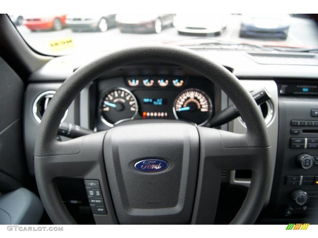 2011 F150 XLT SuperCab - Race Red / Steel Gray photo #27