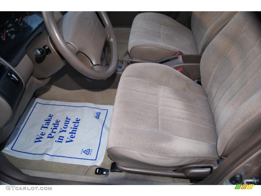 1997 Corolla CE - Cashmere Beige Metallic / Beige photo #18