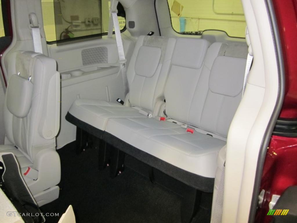 Black/Light Graystone Interior 2011 Chrysler Town & Country Limited Photo #41803359